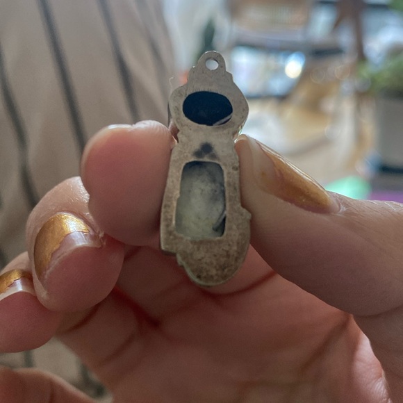 Pendant - Picture 5 of 5